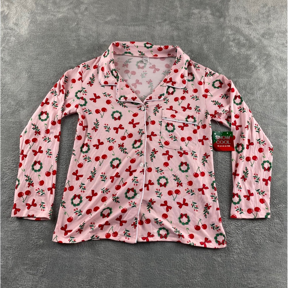 Snow Cool Womensโ Small Pink Christmas Cherry Wreath Long Sleeve Sleep Shirt NWT